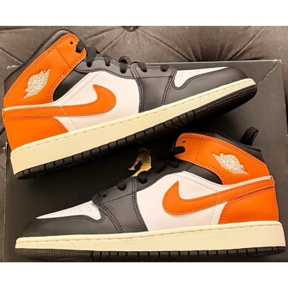 AIR JORDAN 1 MID “STARFISH” SIZE 6.5Y